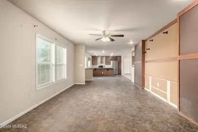8677 S Alice Vail Lane, Tucson, AZ 85736 - Photo 9