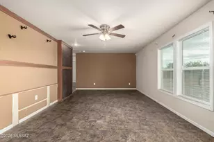 8677 S Alice Vail Ln, Tucson, AZ 85736 - Photo 7