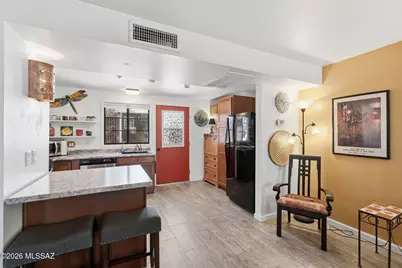 176 S Paseo Sarta #B, Green Valley, AZ 85614 - Photo 11