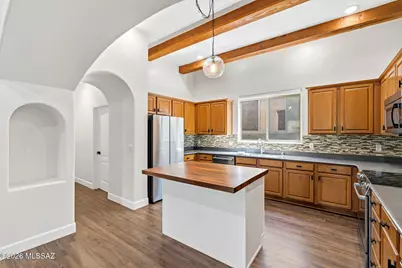 2655 N Sahuara Place, Tucson, AZ 85712 - Photo 13