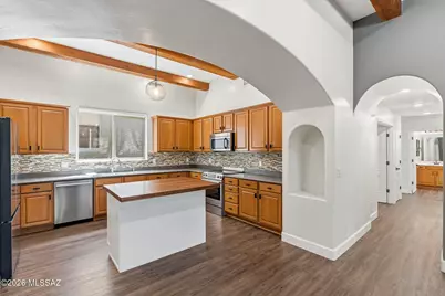 2655 N Sahuara Place, Tucson, AZ 85712 - Photo 11