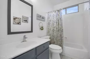 12929 N Meadview Way, Oro Valley, AZ 85755 - Photo 19