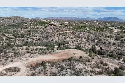 166 Trebol Court #86, Rio Rico, AZ 85648 - Photo 5