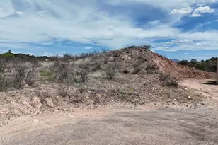 288 Donna Ct, Rio Rico, AZ 85648 - Photo 1