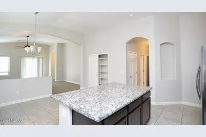 9073 W Birchover Drive, Marana, AZ 85653 - Photo 11