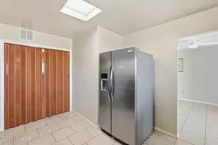 1002 N Caribe Ave, Tucson, AZ 85710 - Photo 23