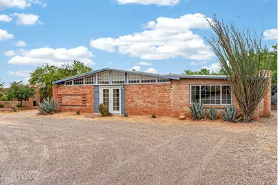 502 W Hardy Road, Oro Valley, AZ 85704 - Photo 1