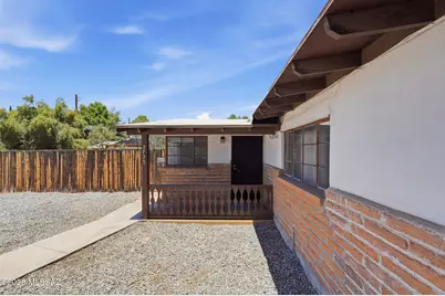 2721 E Fort Lowell Road, Tucson, AZ 85716 - Photo 3
