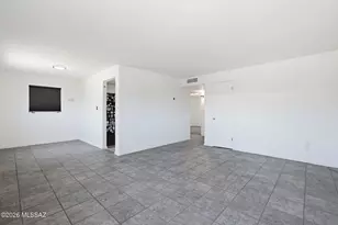 2721 E Fort Lowell Rd, Tucson, AZ 85716 - Photo 7