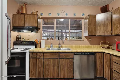 2521 E Frontage Road, Tubac, AZ 85646 - Photo 21