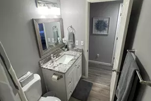 1233 E Halcyon Rd, Tucson, AZ 85719 - Photo 13