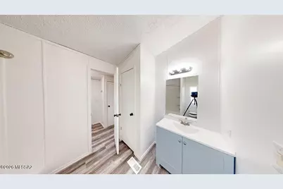 8393 S Marstellar Road, Tucson, AZ 85736 - Photo 17