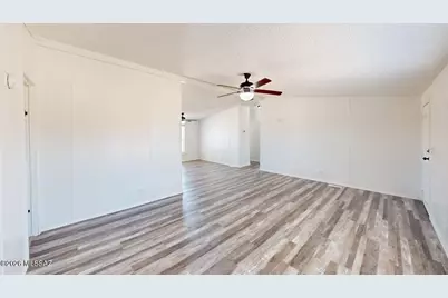 8393 S Marstellar Road, Tucson, AZ 85736 - Photo 7