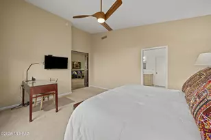 6384 N Desert Wind Cir, Tucson, AZ 85750 - Photo 25