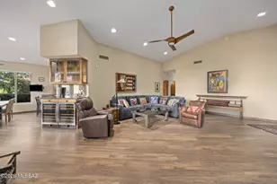 6384 N Desert Wind Cir, Tucson, AZ 85750 - Photo 15