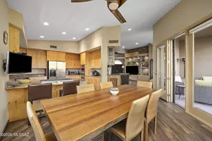 6384 N Desert Wind Cir, Tucson, AZ 85750 - Photo 5