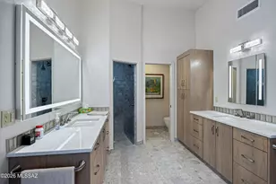 6384 N Desert Wind Cir, Tucson, AZ 85750 - Photo 29