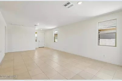 12388 N Bella Victoria Road, Marana, AZ 85658 - Photo 3