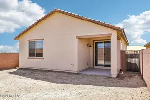 12388 N Bella Victoria Rd, Marana, AZ 85658 - Photo 9