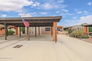 433 N Calle Del Diablo, Green Valley, AZ 85614 - Photo 1