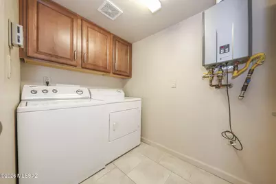 433 N Calle Del Diablo, Green Valley, AZ 85614 - Photo 13