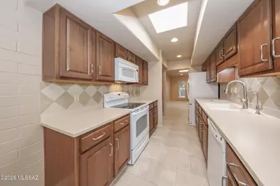 433 N Calle Del Diablo, Green Valley, AZ 85614 - Photo 7