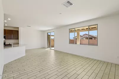 949 W Calle Cuarzo, Sahuarita, AZ 85629 - Photo 5