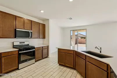 949 W Calle Cuarzo, Sahuarita, AZ 85629 - Photo 3