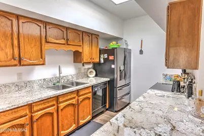 1435 W Calle Pueblo, Green Valley, AZ 85622 - Photo 9