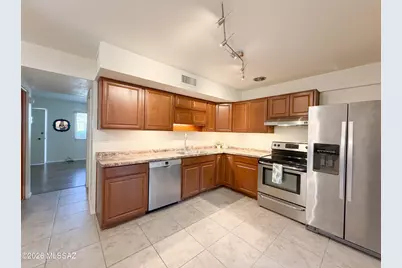 8160 E Broadway Boulevard #J-4, Tucson, AZ 85710 - Photo 9