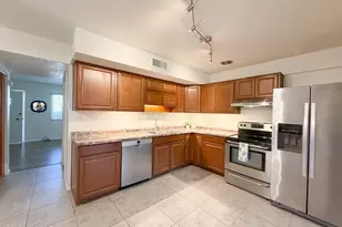 8160 E Broadway Blvd, Tucson, AZ 85710 - Photo 9