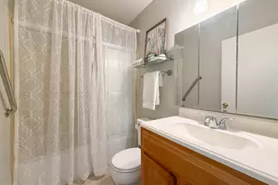 8160 E Broadway Blvd, Tucson, AZ 85710 - Photo 23