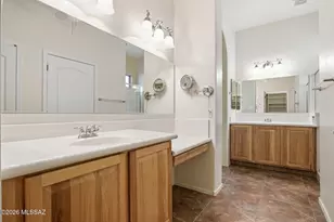 2093 W Escondido Canyon Dr, Green Valley, AZ 85622 - Photo 19