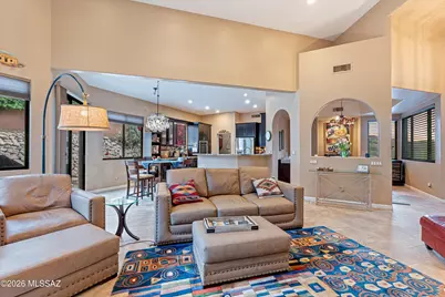 10050 N Alder Spring Drive, Oro Valley, AZ 85737 - Photo 7