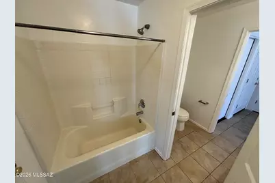 770 W Firehawk Drive, Green Valley, AZ 85614 - Photo 9
