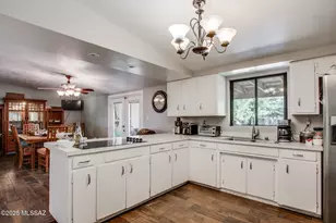 1341 E Bilby Rd, Tucson, AZ 85706 - Photo 7