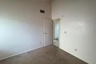 9368 N Hampshire Dr, Tucson, AZ 85742 - Photo 13