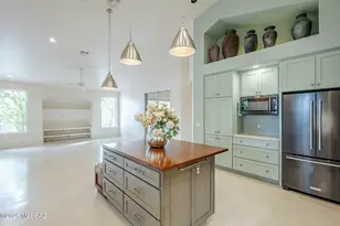 9808 E Rock Ridge Ct, Tucson, AZ 85749 - Photo 17