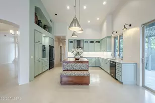 9808 E Rock Ridge Ct, Tucson, AZ 85749 - Photo 15