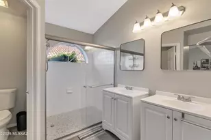 11561 N Eagle Peak Dr, Oro Valley, AZ 85737 - Photo 13