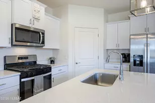 958 W Calle Las Varitas, Sahuarita, AZ 85629 - Photo 9