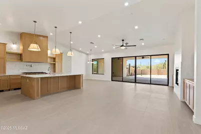 3721 W Ironwood Hill Drive, Tucson, AZ 85745 - Photo 9