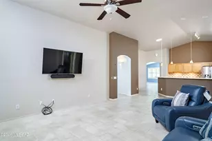 10172 E Gray Hawk Dr, Tucson, AZ 85730 - Photo 13