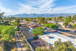 9230 E Palm Tree Dr, Tucson, AZ 85710 - Photo 25