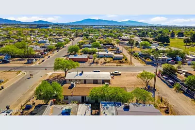 1044 E 27th Street, Tucson, AZ 85713 - Photo 3