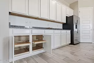 12736 E Prairie Aster Ln, Tucson, AZ 85747 - Photo 15