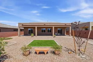 12736 E Prairie Aster Ln, Tucson, AZ 85747 - Photo 3