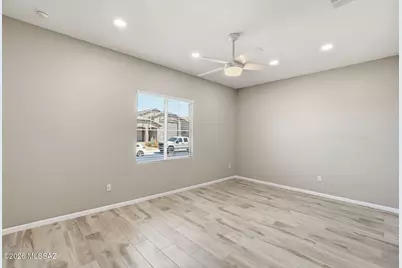 12736 E Prairie Aster Lane, Tucson, AZ 85747 - Photo 29