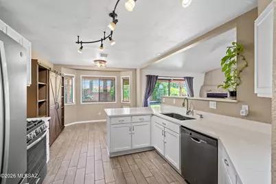 9876 N Longford Drive, Tucson, AZ 85742 - Photo 11