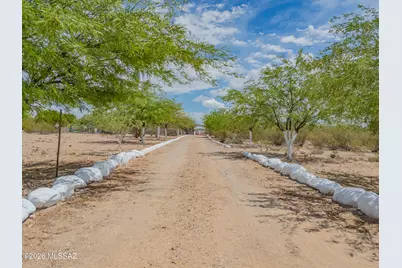 10783 S Swan Road, Tucson, AZ 85756 - Photo 11